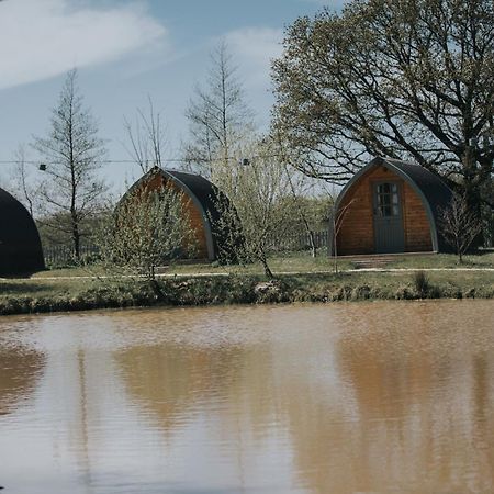 Charnock Farm Motel Leyland Esterno foto